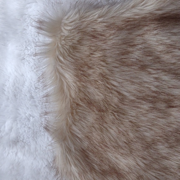 GB FUR VEST . - Picture 6 of 14
